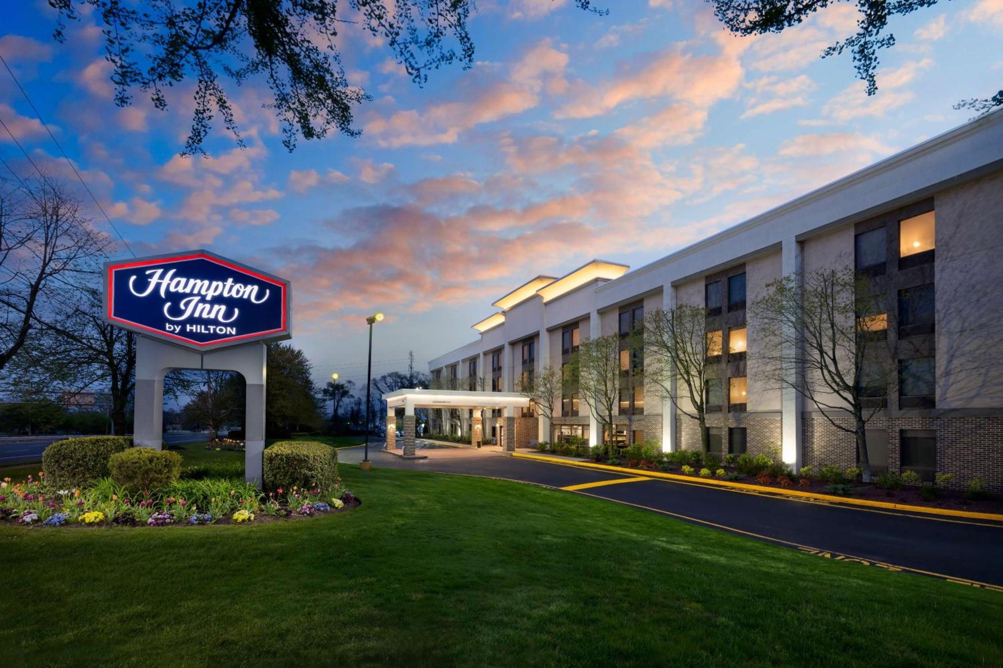 Hampton Inn Long Island/Islandia Exterior foto